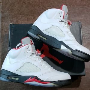 Nike Air Jordan Retro 5